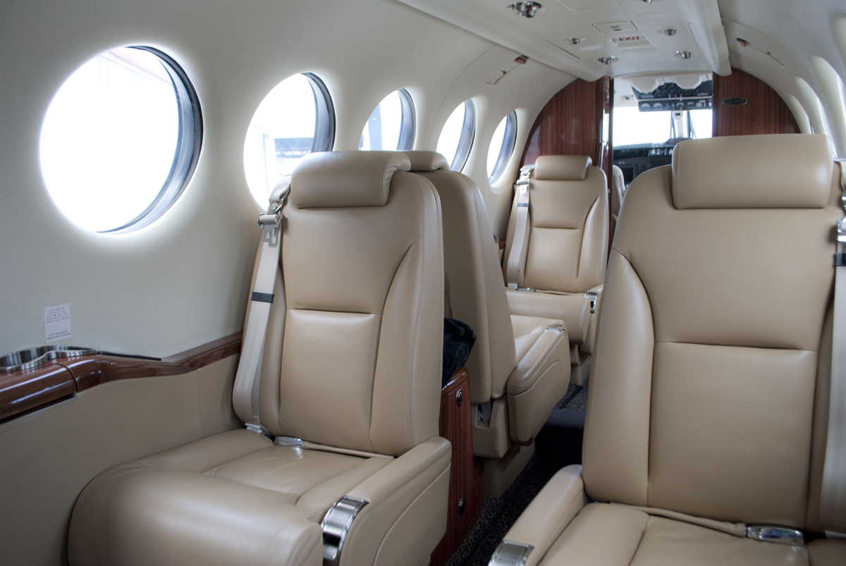 cabin Beechcraft King Air 350